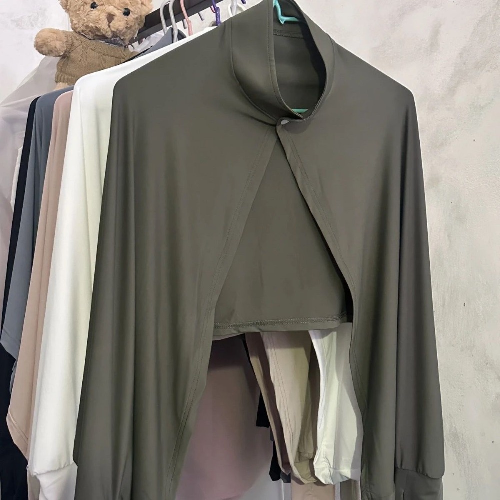 Nova Coleção de Verão: Poncho  - Summer Clothing Drive avaliação e preço